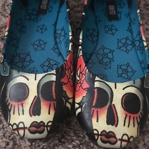 Iron Fist punk sugar skull flats never worn ☠️😍💕